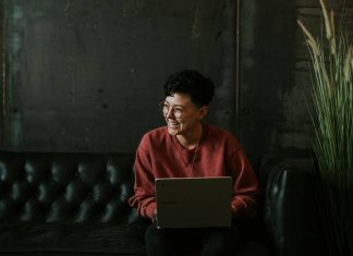 Ki is az a rendszergazda, és miért nélkülözhetetlen a munkája a cégek számára? media