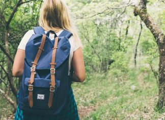 Ideális társ a mindennapokban: egy újrahasznosított anyagból készült táska táska